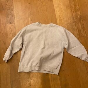 Aritzia TNA Gray Crewneck